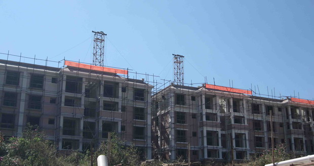 承載一份責(zé)任 擔(dān)起一份希望——盛翔監(jiān)理安寧市光明社區(qū)窯窩居民安置小區(qū)