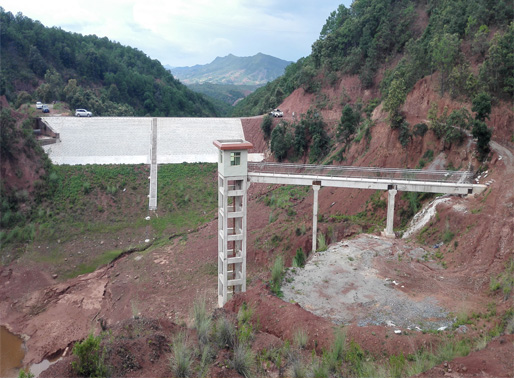 祝賀祿豐縣小峰箐水庫除險(xiǎn)加固工程順利通過單位工程驗(yàn)收