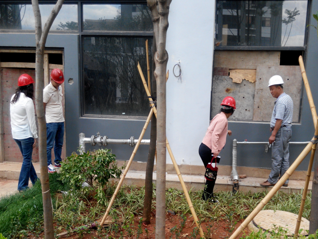 香緹花園燃?xì)夤こ谈?></A>
  </li>
  
  <li id=