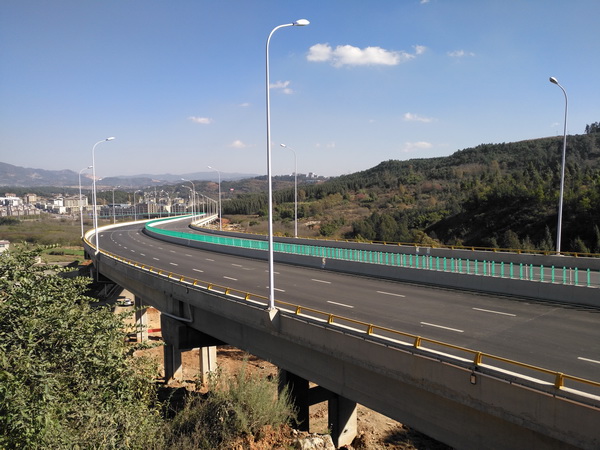 安寧市龍川西路建設(shè)工程