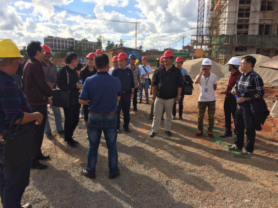云南省教育廳組織有關(guān)高校基建部門工作人員到我公司監(jiān)理的云南工藝美術(shù)學(xué)校新校區(qū)建設(shè)項目學(xué)習(xí)交流