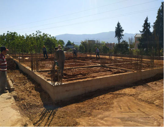 安寧市八街街道辦摩所營村委會向陽村公房、機耕路建設(shè)工程