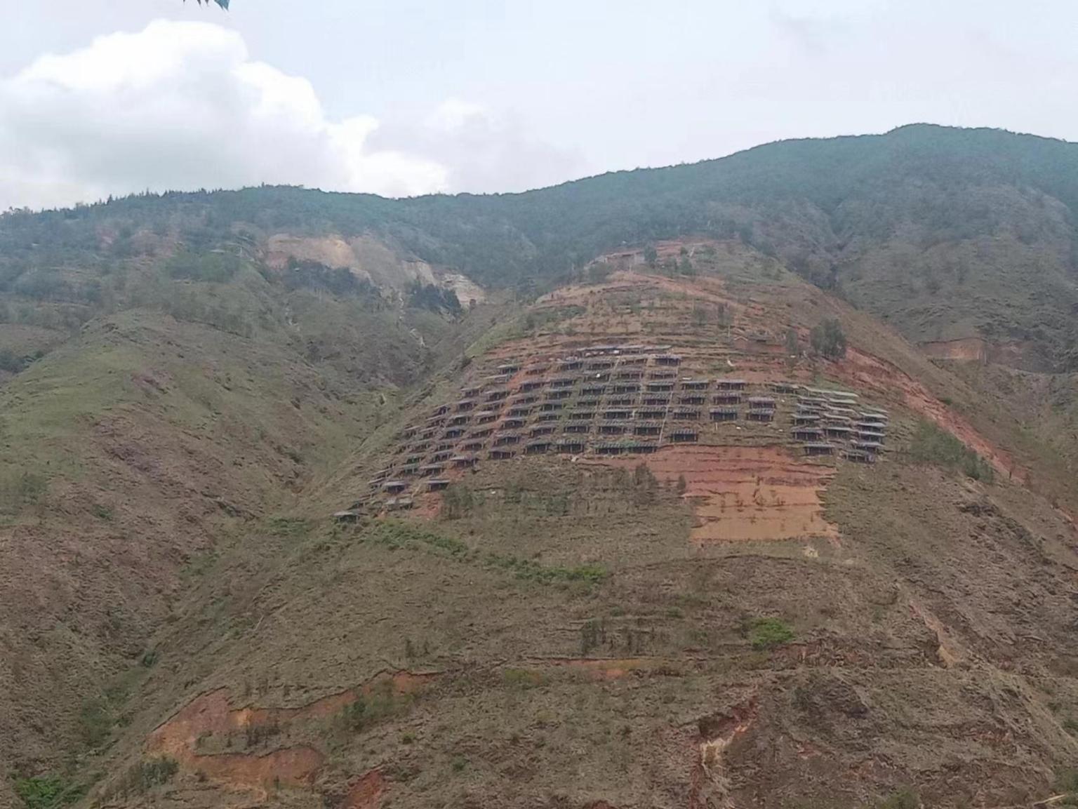 東川區(qū)拖布卡鎮(zhèn)農(nóng)村人飲應(yīng)急光伏補(bǔ)水工程 設(shè)計施工總承包（EPC）