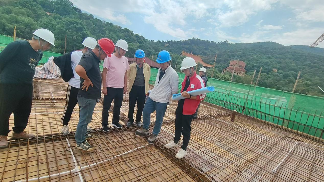 云南佛學(xué)院師生宿舍樓、食堂樓建設(shè)項(xiàng)目5月進(jìn)度